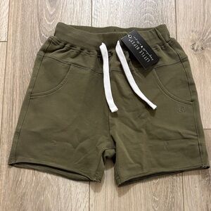 Little Bipsy harem raw edge short